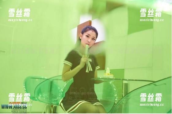 AISS爱丝(钻石版) - 玩袜子，玩出新花样—陈雅漫的精选图集不简单