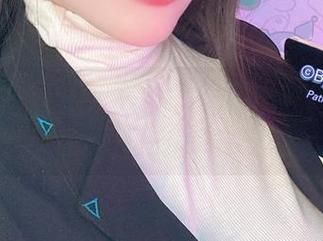 网盘中Byoru的女孩合集，每个画面都像是一封轻柔的信。