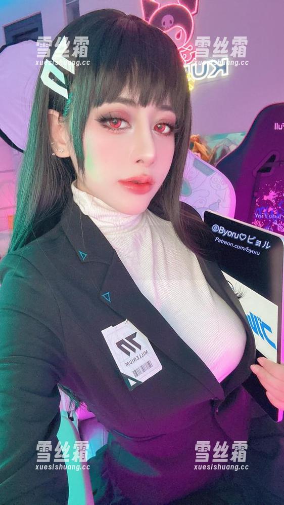 网盘中Byoru的女孩合集，每个画面都像是一封轻柔的信。