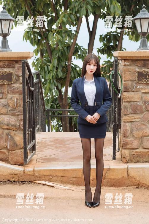 HuaYang花漾-顾欣怡 HuaYang花漾 - 顾欣怡白裙图集在此,在线的我默默想:这能不能再精彩一点?