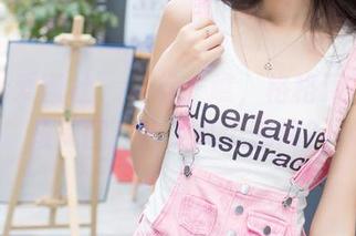 IMiss爱蜜社 - 轻松一瞧，格格污巫的女孩美图，偷了几个瞬间？