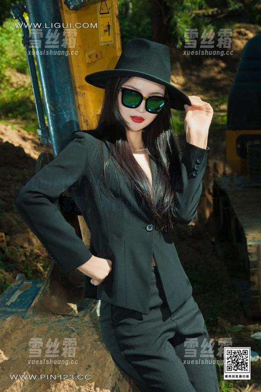 Ligui丽柜-敏儿 Ligui丽柜 - 敏儿带你拼劲儿:扑火女秘套图,辣得让人流口水!