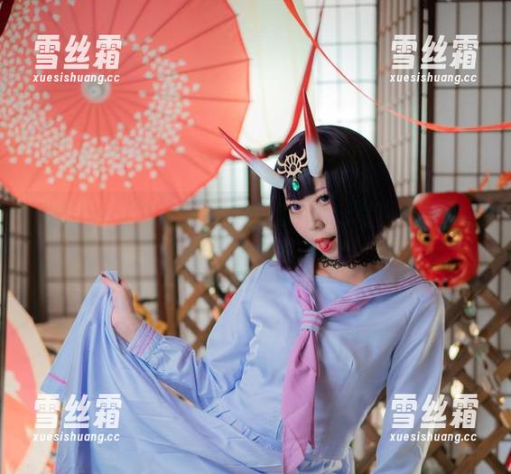 Money冷冷 把Money冷冷变成小恶魔,cos写真中的双重角色