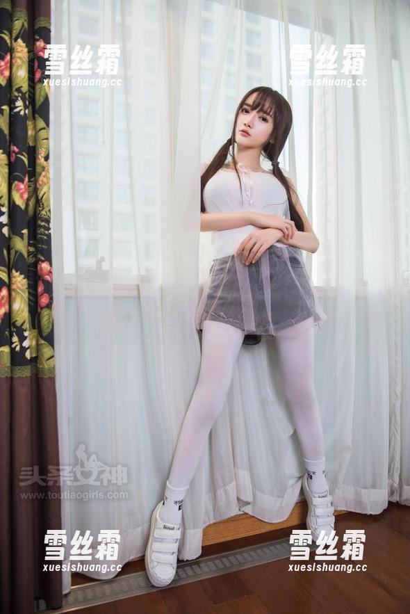 TouTiao头条女神-童安琪 TouTiao头条女神 - 黑皮衣图集,童安琪把自己包裹得像个谜一样。