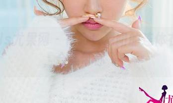 UGirls尤果网 - 待命！易阳的连体衣在线，合集带你飞！