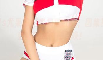 UGirls尤果网 - 李易童红裙，图集福利，羞羞的眼神在召唤！