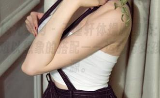 UGirls尤果网 - 王谨轩体操服图库：精选那些难以想象的搭配——运动与女孩的渊源。