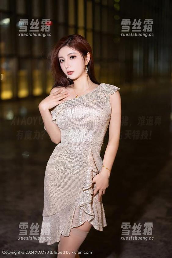 XIAOYU语画界-李丽莎 XIAOYU语画界 - 李丽莎的白裙,难道真有魔力?观看后我也想来个飞天特技!
