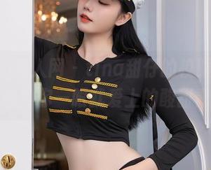 Xiuren秀人网 - tina甜仔的校服原图，不就是那种你一眼就爱上的酸甜青春吗？