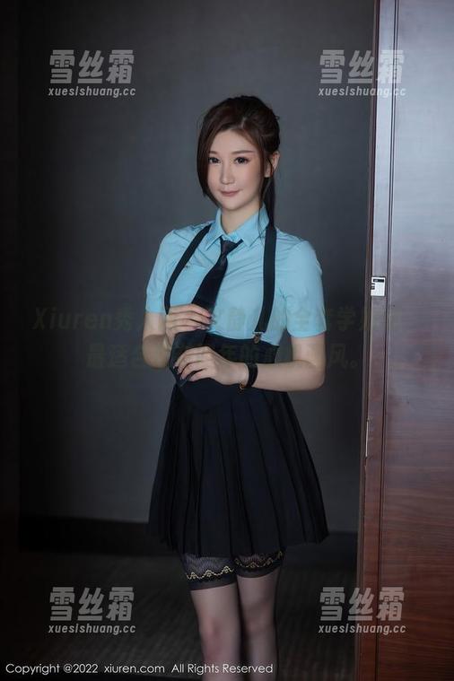 Xiuren秀人网 - 文静儿的全套学姐图，最适合逆袭四年的心机画风。
