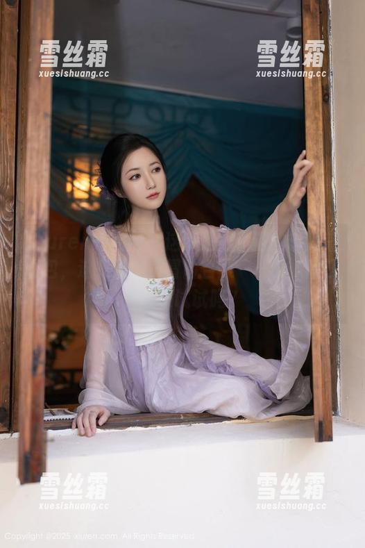 Xiuren秀人网-熊小诺 Xiuren秀人网 - 这不是熊小诺的巴厘岛图包,这是她的小冒险合集——太惊险了,敢来试试吗?