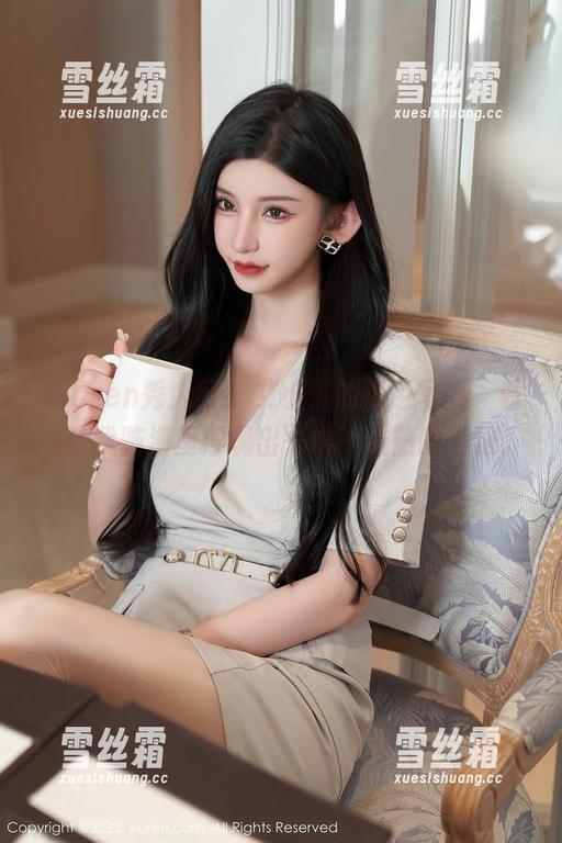 Xiuren秀人网-艾小青 Xiuren秀人网 - 艾小青的黑色写真,看完让我脑海里浮现出一堆不成熟的想法。