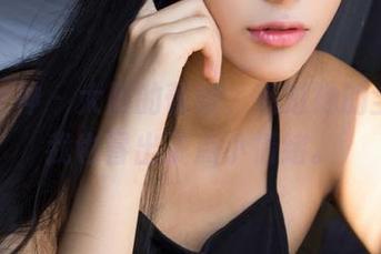 克拉女神 - 大阳的蕾丝，通过她的全集，我也冒出了点小情绪。