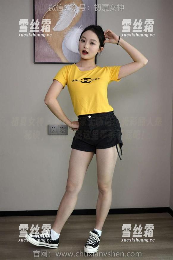 初夏女神 - 柒柒在家无聊记：光彩照人是秘诀，免费猛戳这里乖乖下载吧！