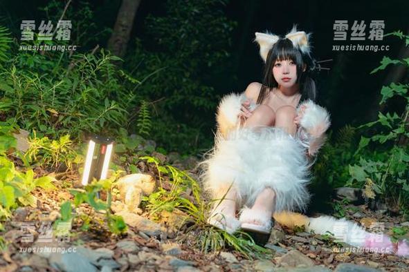 咬人小小兔 咬人小小兔教室图包:课堂上的好奇心和兔兔的趣味