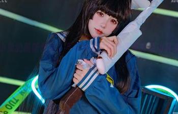 咬人小小兔的最新作品，不良女高生的奇怪课外活动其实也挺迷人的？