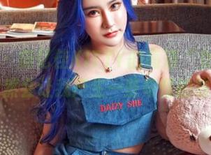 嗲囡囡 - 施忆佳KITTY的高清“女仆”作品，竟然会让我产生一些奇怪的联想……