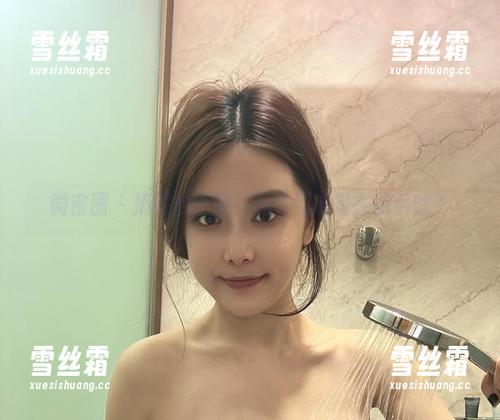 奶雯 微密圈 - 奶雯的美图,黑色到底是在暗示啥?