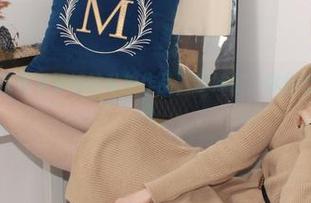 小众视觉 - 来看看婷婷的私拍作品，学妹们，你们都太可爱了吧！