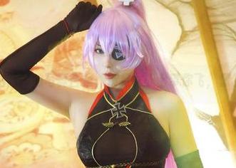 小容仔咕咕咕w的写真合集，精灵女战士带你飞，偶尔打个酱油