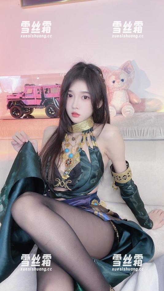 小小奶瓶儿 当小小奶瓶儿遇上裤里丝,合集给你免费送上这份欢乐!
