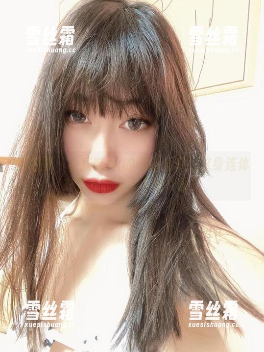 小猫咪ck 微密圈 - 小猫咪ck的最新分享:这身连体衣把我变成了小仙女吗?