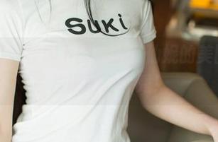 尤果网 - 校服下的魔法：仙妮的美图，照片堪比时装秀！