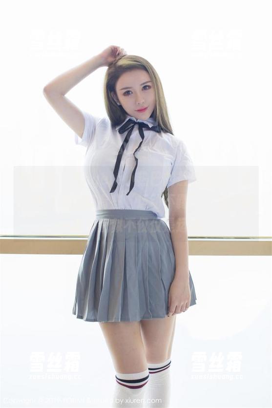 尤蜜荟-Angela小热巴 尤蜜荟 - Angela小热巴的最新图包,体操服让她显得有些“运动不羁”,但仔细一看…貌似不仅仅是运动。
