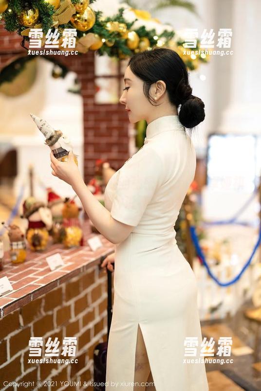 尤蜜荟-Cris_卓娅祺 尤蜜荟 - 图库深处的秘密:Cris_卓娅祺版夏日,有种说不清的美好。