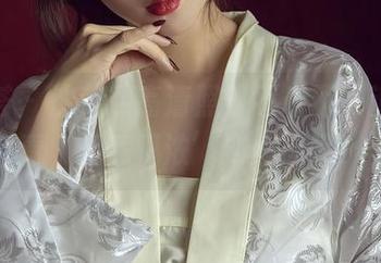 尤蜜荟 - 沈善熙高清照，不看不知道，一看‘暖意正浓’到心底呢！