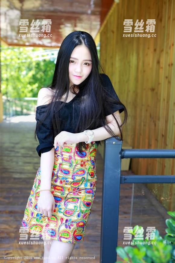 推女神-颖莹儿YY 推女神 - 美图出炉!颖莹儿YY的纯白让我想知道是不是进了洗衣机?