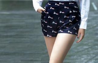推女郎 - 参加李丽莎的旅拍，不仅免费看写真，还有意外的自我放飞！