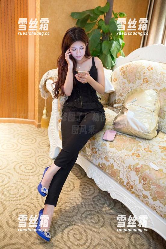 推女郎-杨伊 推女郎 - 别再修图了!杨伊和她的女孩原图风采
