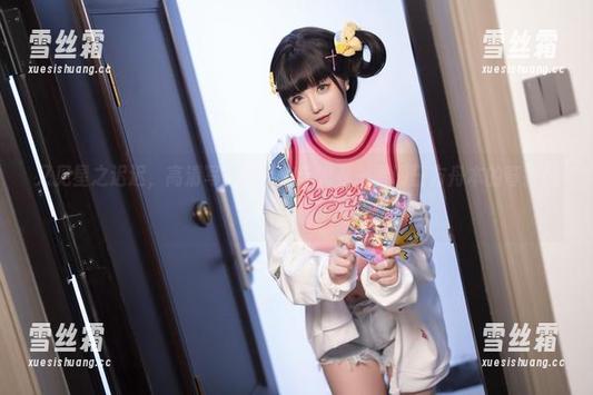 星之迟迟 又见星之迟迟,高清写真集带你云游看一看明日方舟本的奇妙底色!
