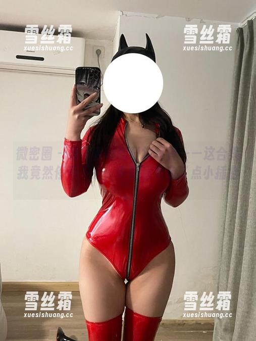 是可馨耶 微密圈 - 是可馨耶的日常写真——这合集我竟然停不下来,中间还夹杂了点小插曲。