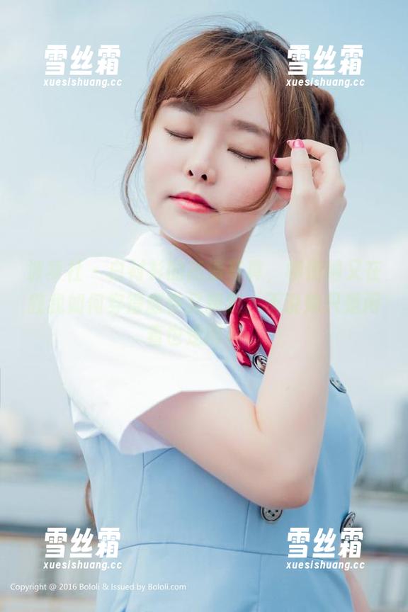 波萝社-柳侑绮 波萝社 - 白衬衫的高清写真,柳侑绮又在教我如何穿得随性又精致。不说她只是闲着也是闲着。