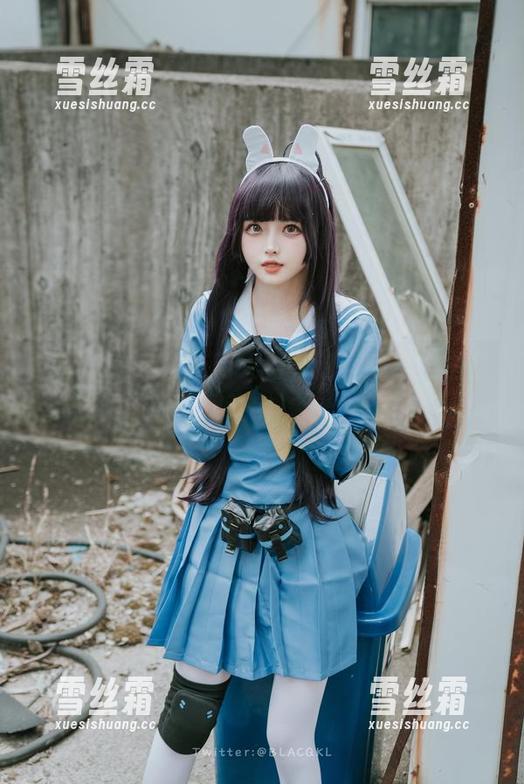 吊带和白莉爱吃巧克力，这其实是发生在我眼前的精致现实，怎么能抵抗？