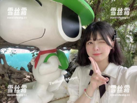眼酱大魔王w 当眼酱大魔王w遇上浴室写真,壁纸也要热烈奔放!