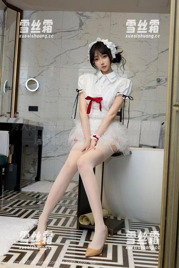 秀人网-Carol周妍希 秀人网 - 私房照里的黑丝,Carol周妍希这回玩得非常出乎我的意料。