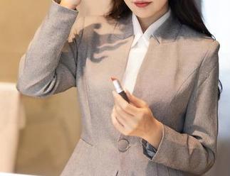 秀人网 - 再次更新，乔娜娜的双人写真，果然能把日常拍得特别好玩！