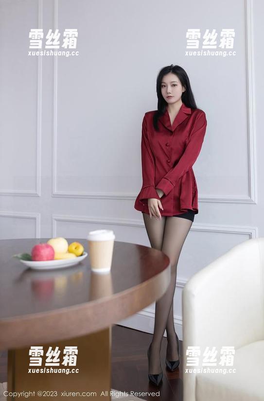 秀人网-玄子 秀人网 - 玄子的棉袜策略——原图和作品一起走出新高度!