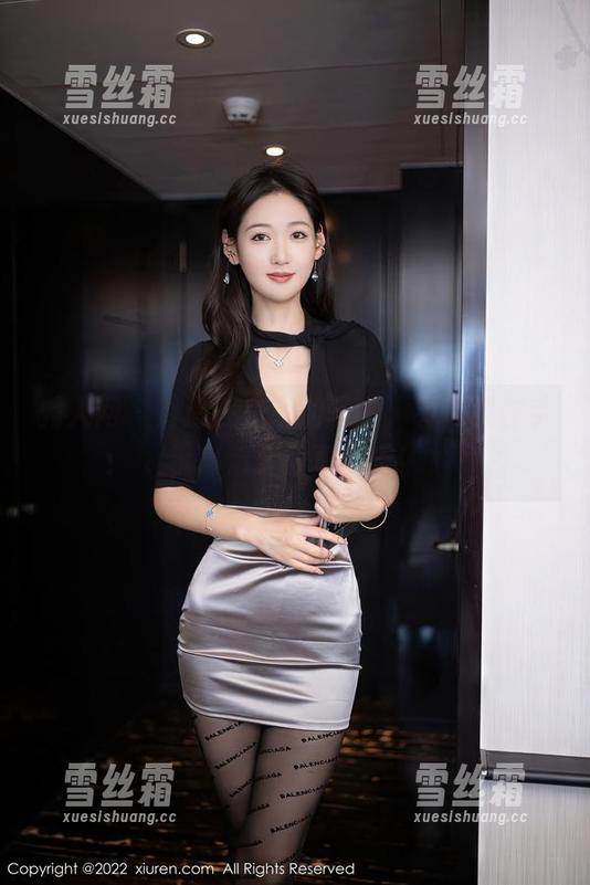 秀人网-香澄在东京 秀人网 - 香澄在东京的圣诞,有资源在手,高清无敌真快乐!