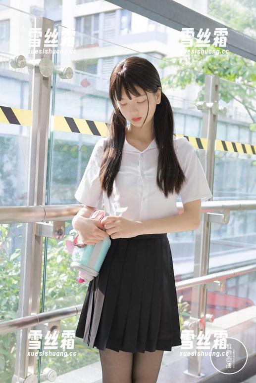 稚乖画册-赤西夜夜 稚乖画册 - 据说赤西夜夜的吉他少女是最新力作,瞅那姿态,我的天,那神情我喜欢。
