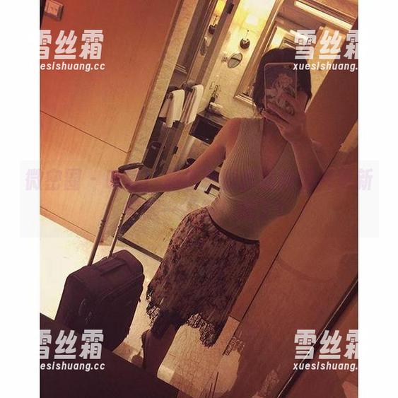 紫色哒豚豚 微密圈 - 哇塞!紫色哒豚豚最新图片更新,美腿一把抓!绝了!