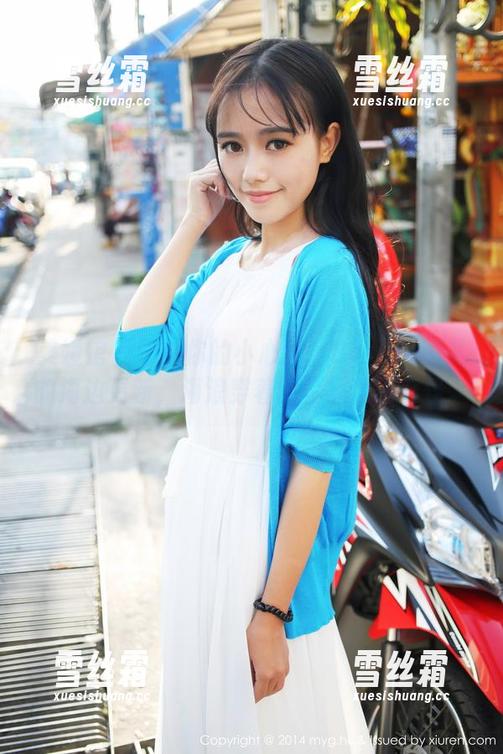 美媛馆-Barbie可儿 美媛馆 - 刷新你的小心脏!Barbie可儿的海边更新,海浪穿着比基尼也不奇怪。