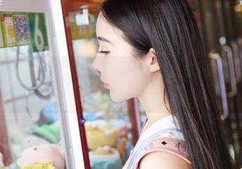 蜜桃社 - 铃木的菜刀舞：《厨娘》写真、图集，没想到真有刀功哦！