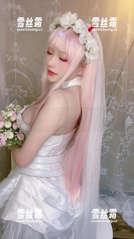 起司块wii 起司块wii的故事:私房写真与棕透明装的暧昧相遇