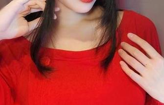 阿九从不咕咕的最新私拍作品，成为jk学妹的她说：“我也是有学业苦恼的!”