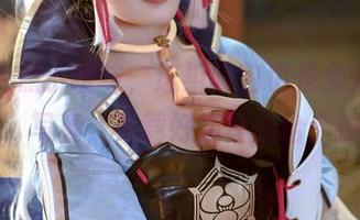 带着点点小暧昧，这组阿包也是兔娘的“姐姐”写真，下载好后真想给个拥抱。