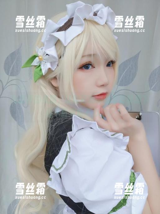 有这样的美图，让雪晴嘟嘟的足部轮廓下载千百次也不心累。